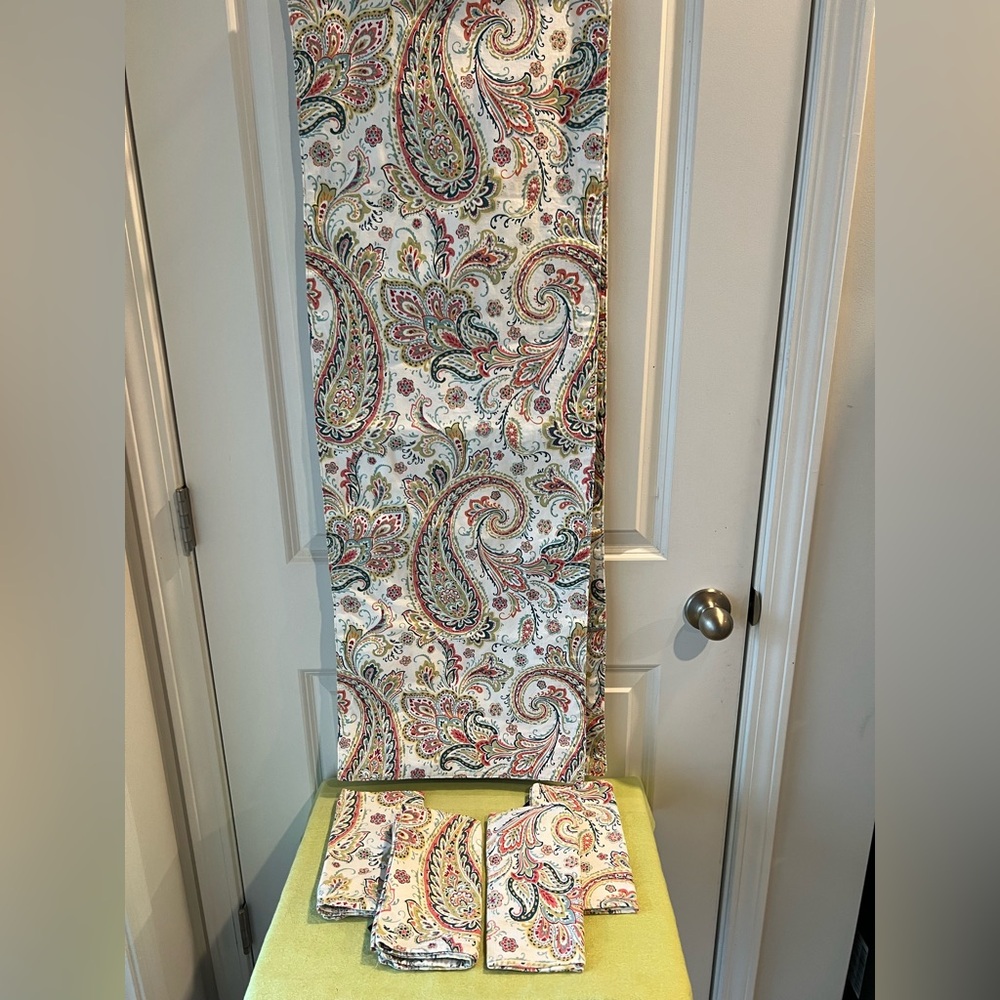 Cynthia Rowley Multicolor Paisley table runner and napkins.